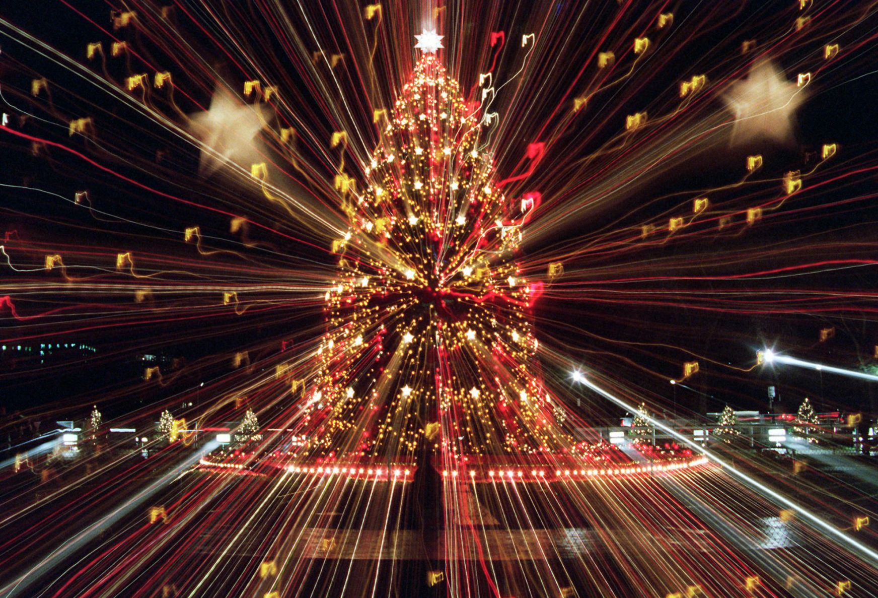 CHRISTMAS TREE